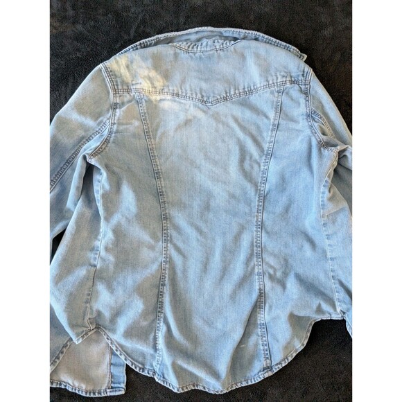 Light Chambray Blue Denim Button Down Shirt Women Western Cowgirl Slim Aughts - Picture 6 of 14